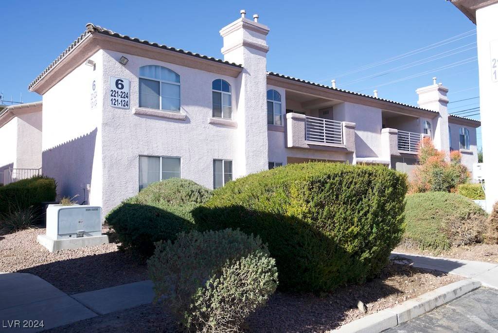 Las Vegas, NV 89104,4555 E Sahara AVE #223