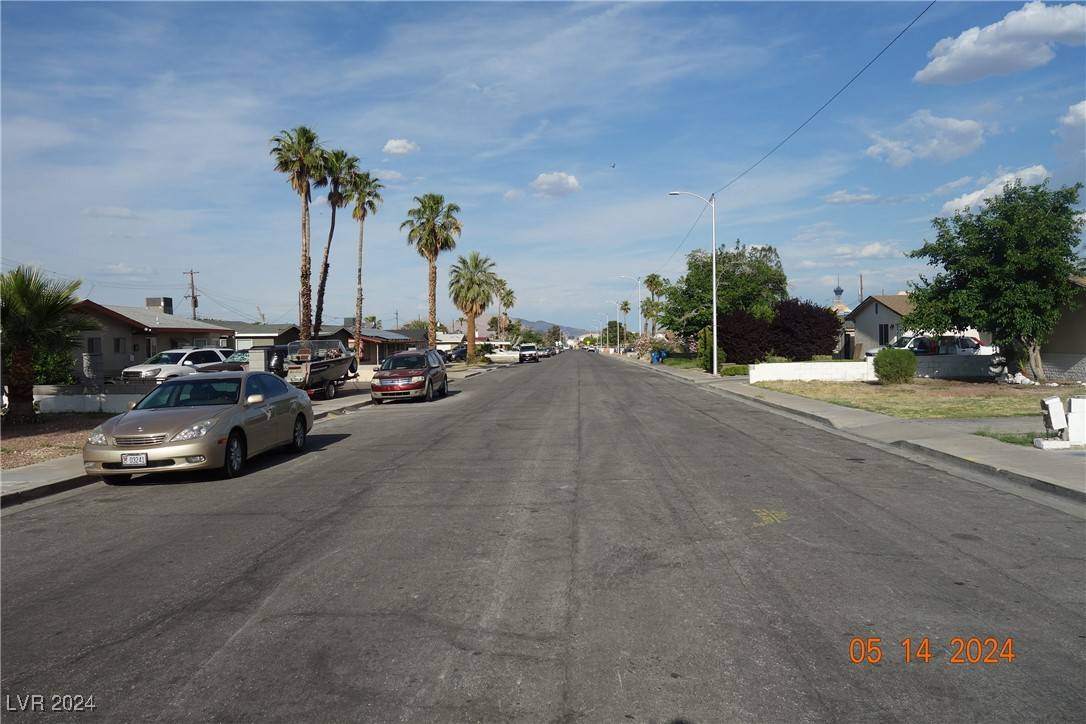 Las Vegas, NV 89107,4709 W Alpine PL