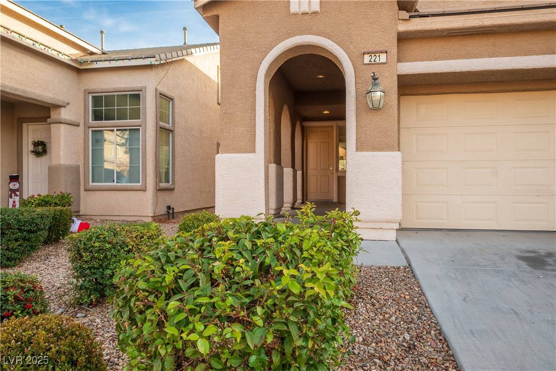 North Las Vegas, NV 89031,221 Gemstone Hill AVE