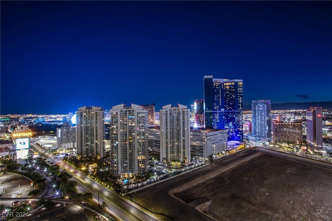 Las Vegas, NV 89109,222 Karen AVE #3907