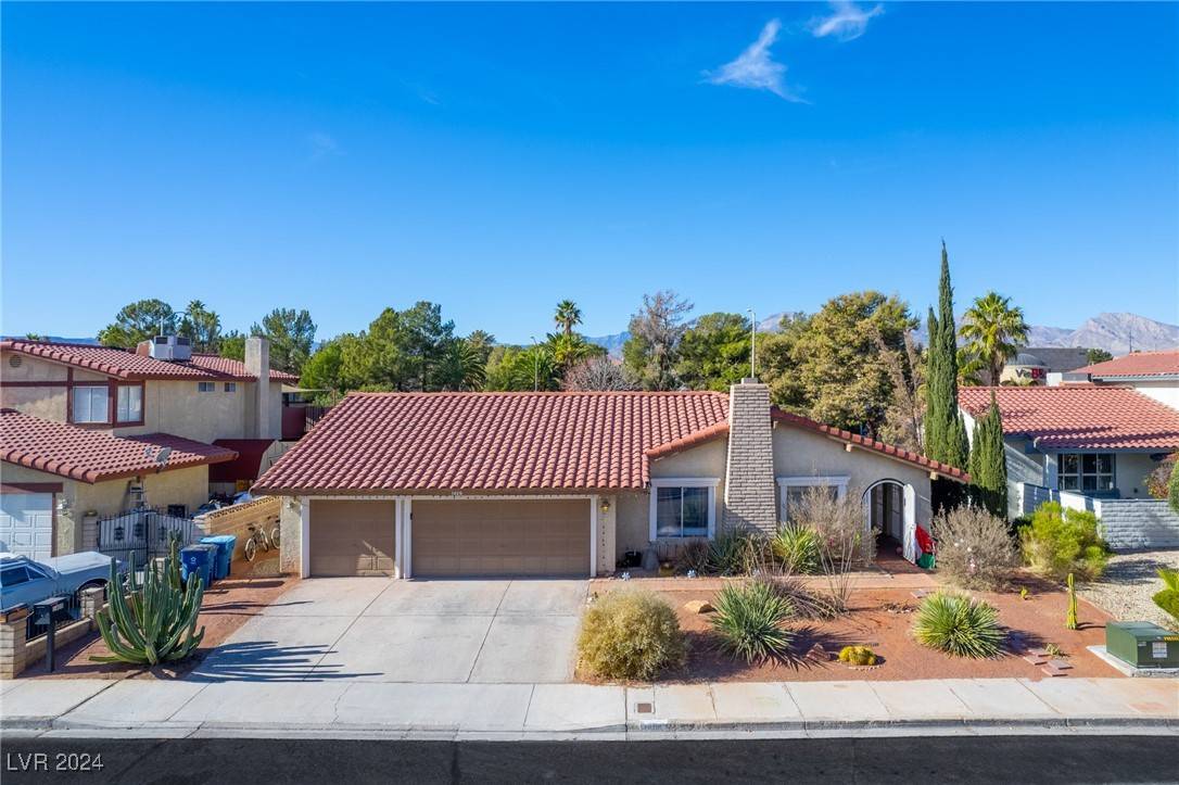 Las Vegas, NV 89117,1408 Dolomiti DR