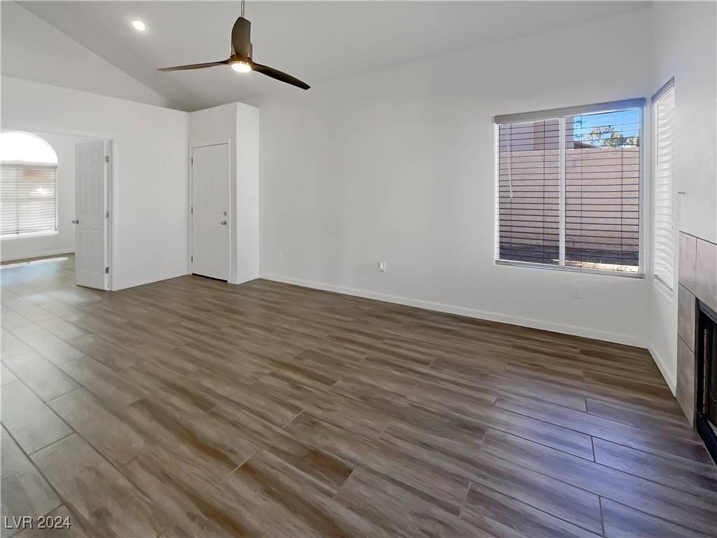 Las Vegas, NV 89119,1658 Garden Path CT