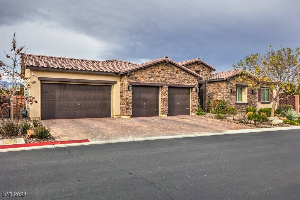 Las Vegas, NV 89131,8351 Agave Bloom ST