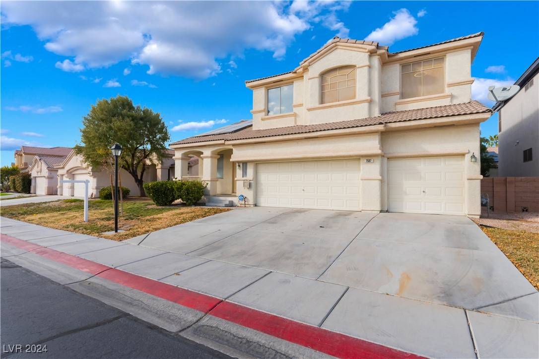 Las Vegas, NV 89131,7537 Splashing Rock DR