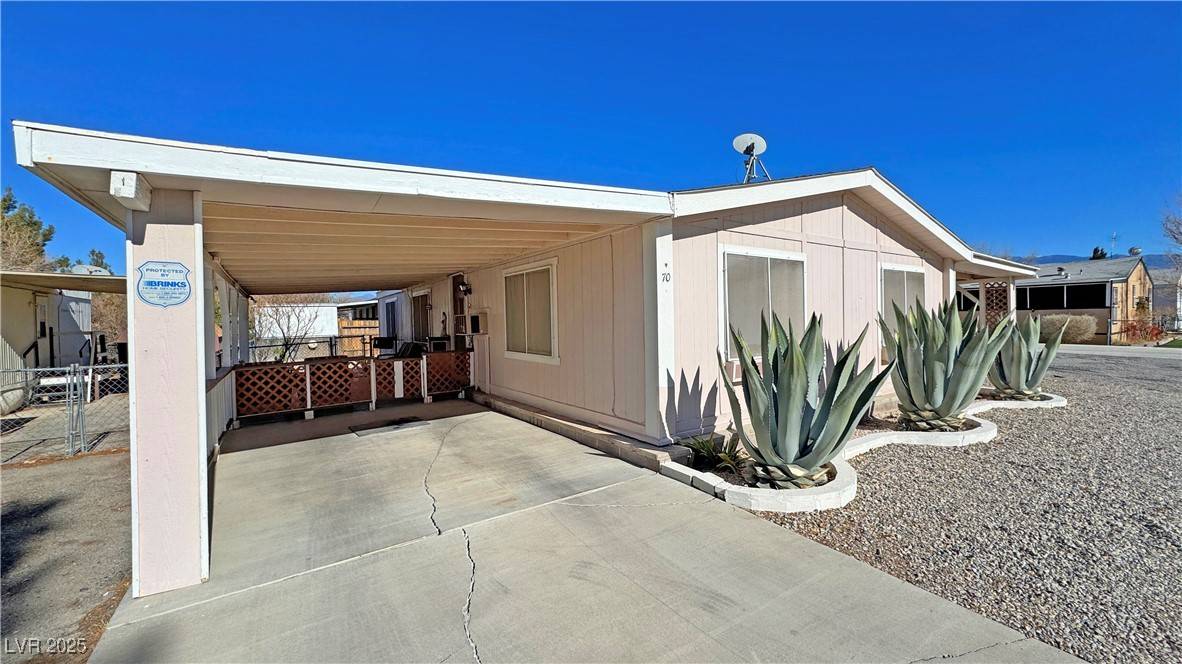 Pahrump, NV 89048,70 W Russell RD