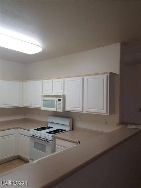 Las Vegas, NV 89144,905 Domnus LN #102