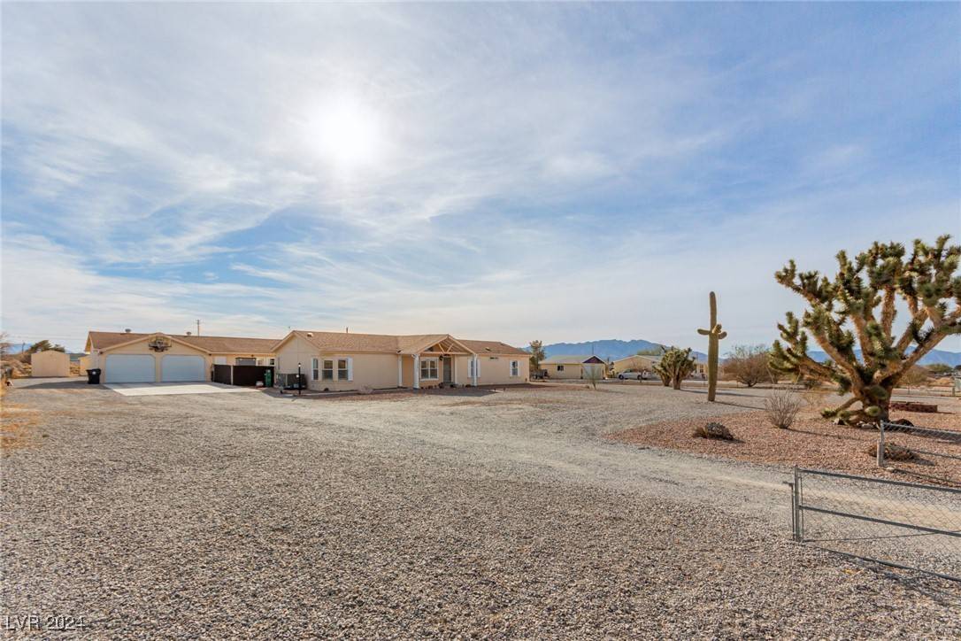 Pahrump, NV 89048,2391 Cactus ST
