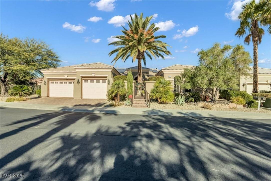 Las Vegas, NV 89135,10254 Sofferto AVE