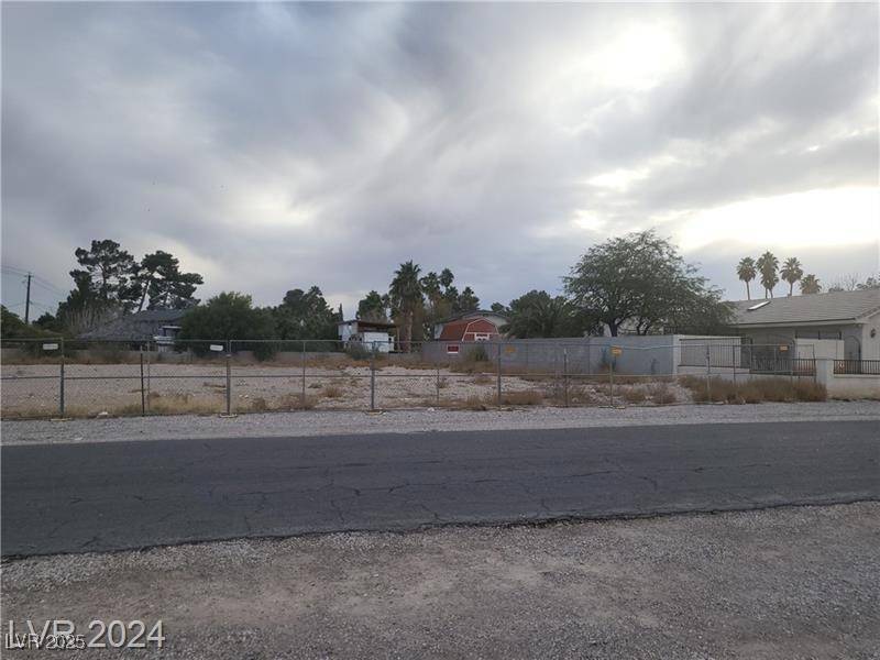 Las Vegas, NV 89146,5585 W El Parque AVE