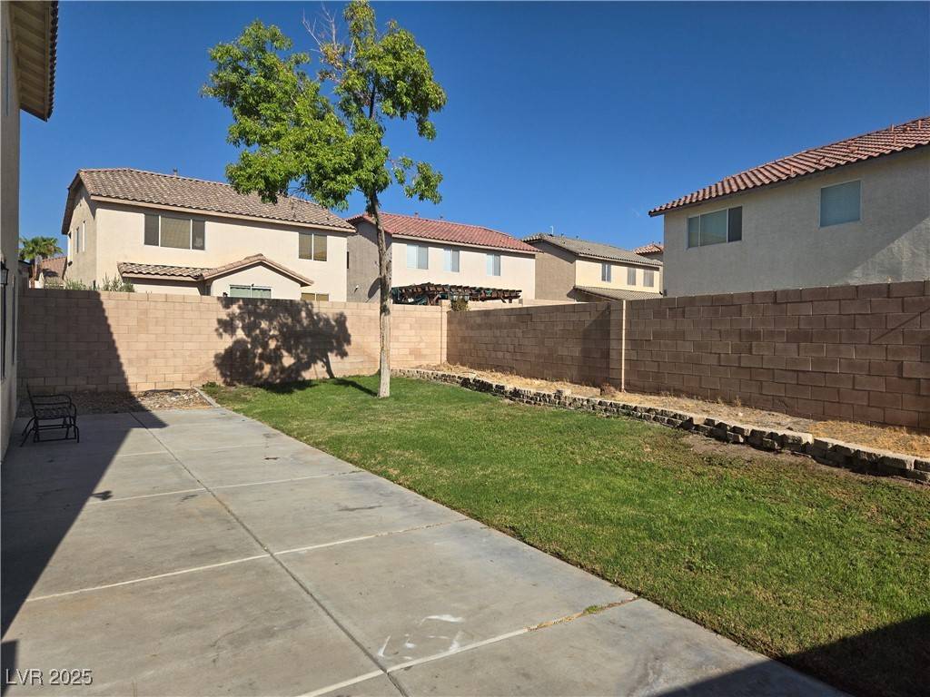 Las Vegas, NV 89117,8350 Sterling Harbor CT