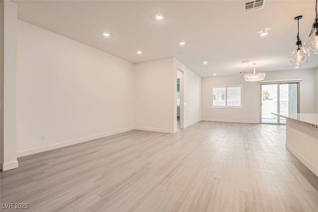 Las Vegas, NV 89138,157 Sarabeth ST