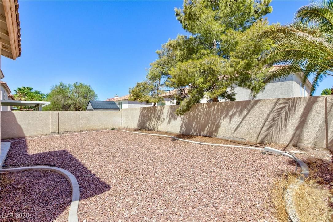 Las Vegas, NV 89183,10168 Maidens Wreath CT