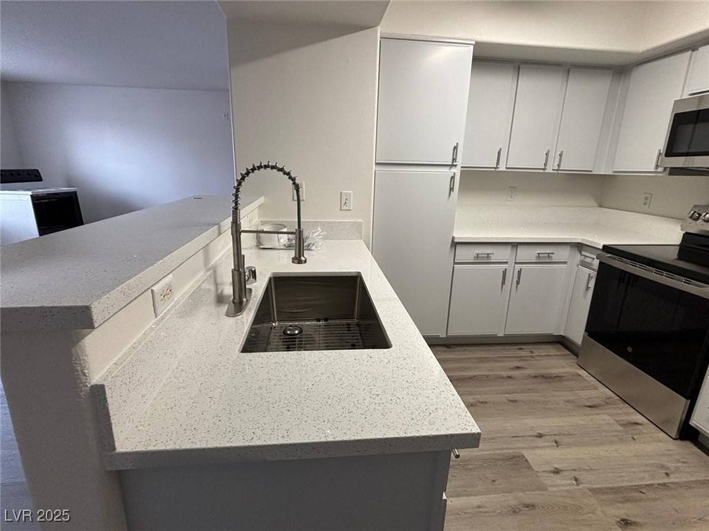 Las Vegas, NV 89183,2300 E Silverado Ranch BLVD #1072