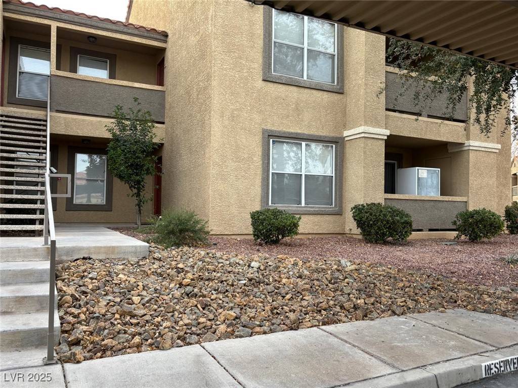 Las Vegas, NV 89183,2300 E Silverado Ranch BLVD #1072