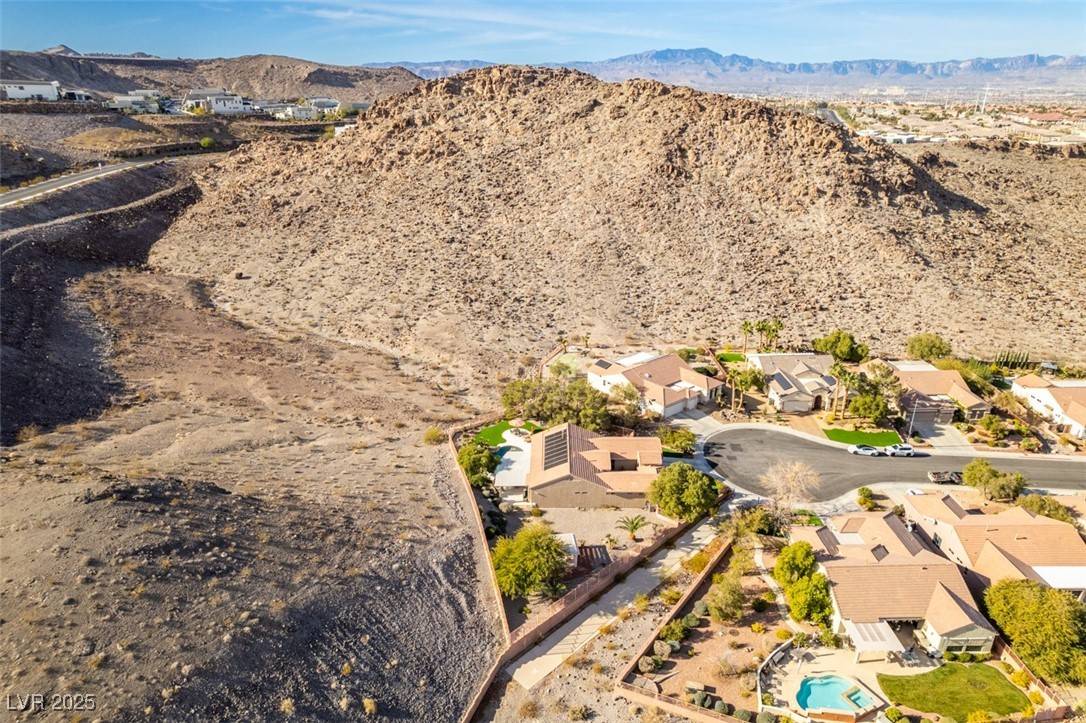 Henderson, NV 89012,2168 Tiger Willow DR