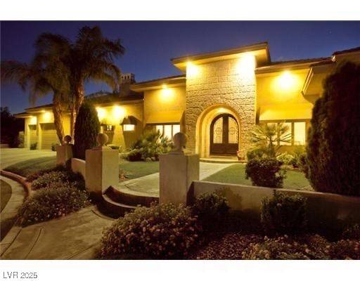 Las Vegas, NV 89117,2111 Bogart CT