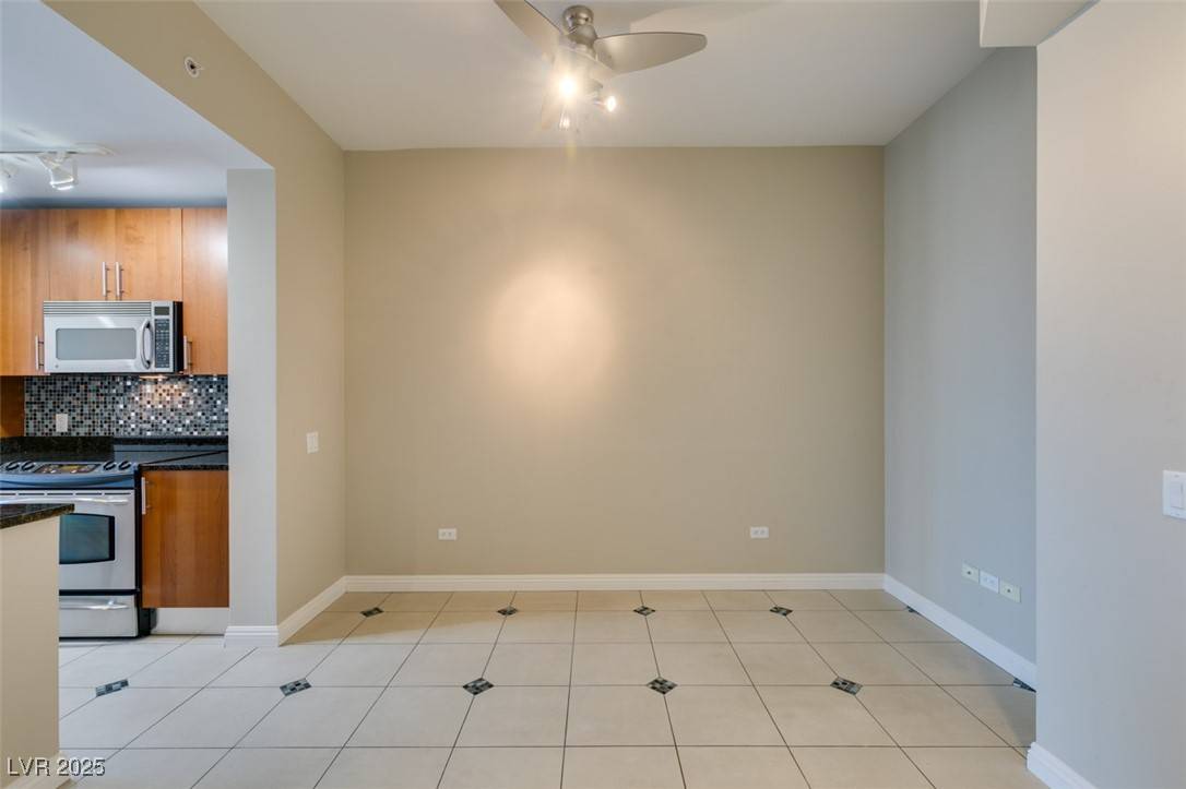 Las Vegas, NV 89102,200 W Sahara AVE #2110