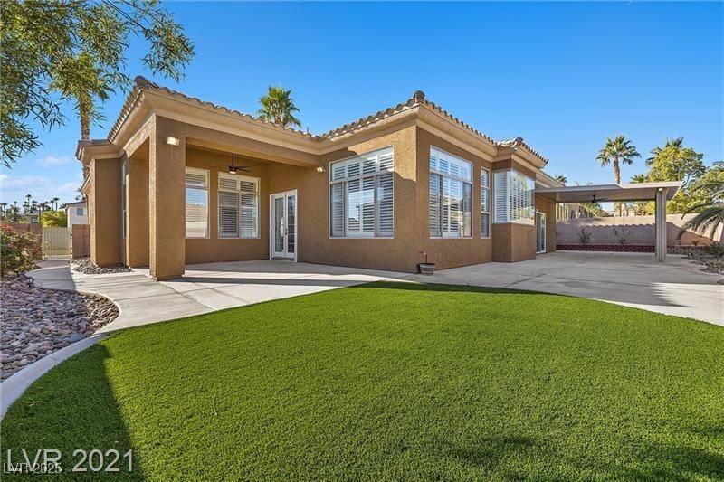 Las Vegas, NV 89148,394 Highland Hills CT