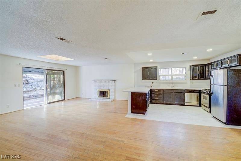 Las Vegas, NV 89108,1005 Woodbridge DR