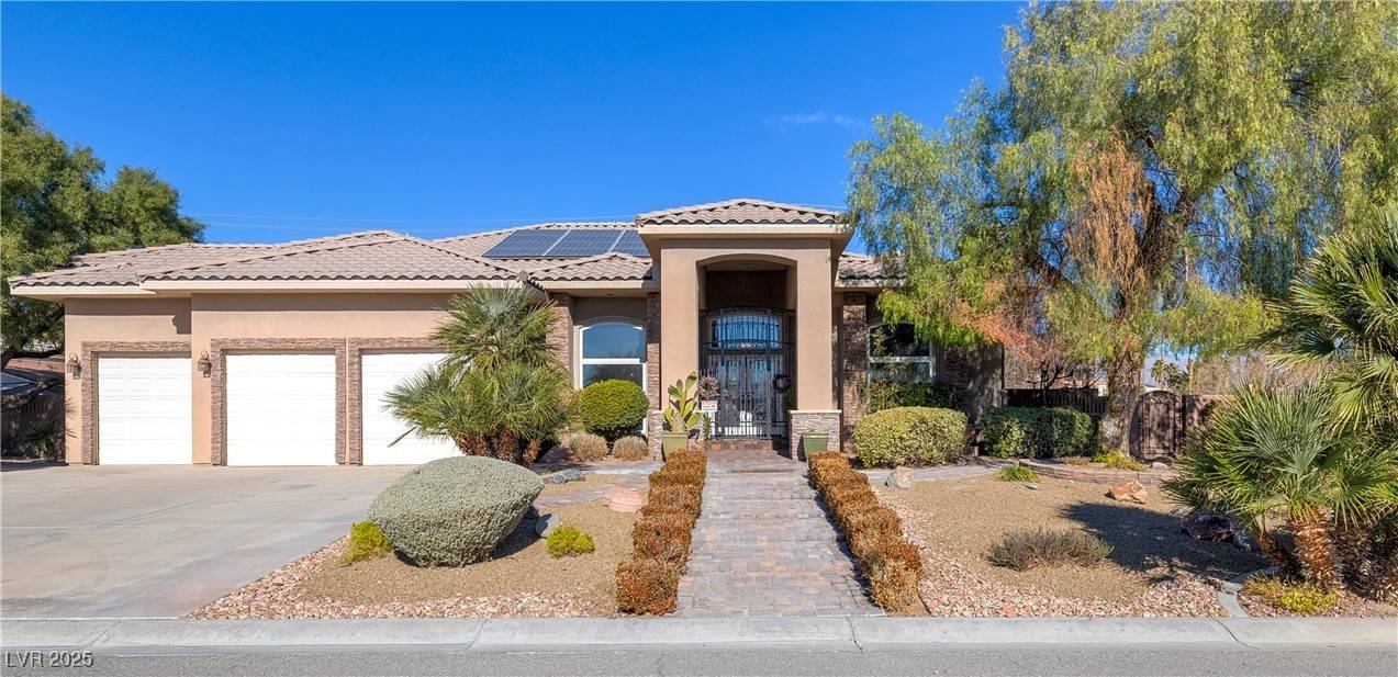 Las Vegas, NV 89149,5193 N Miller LN