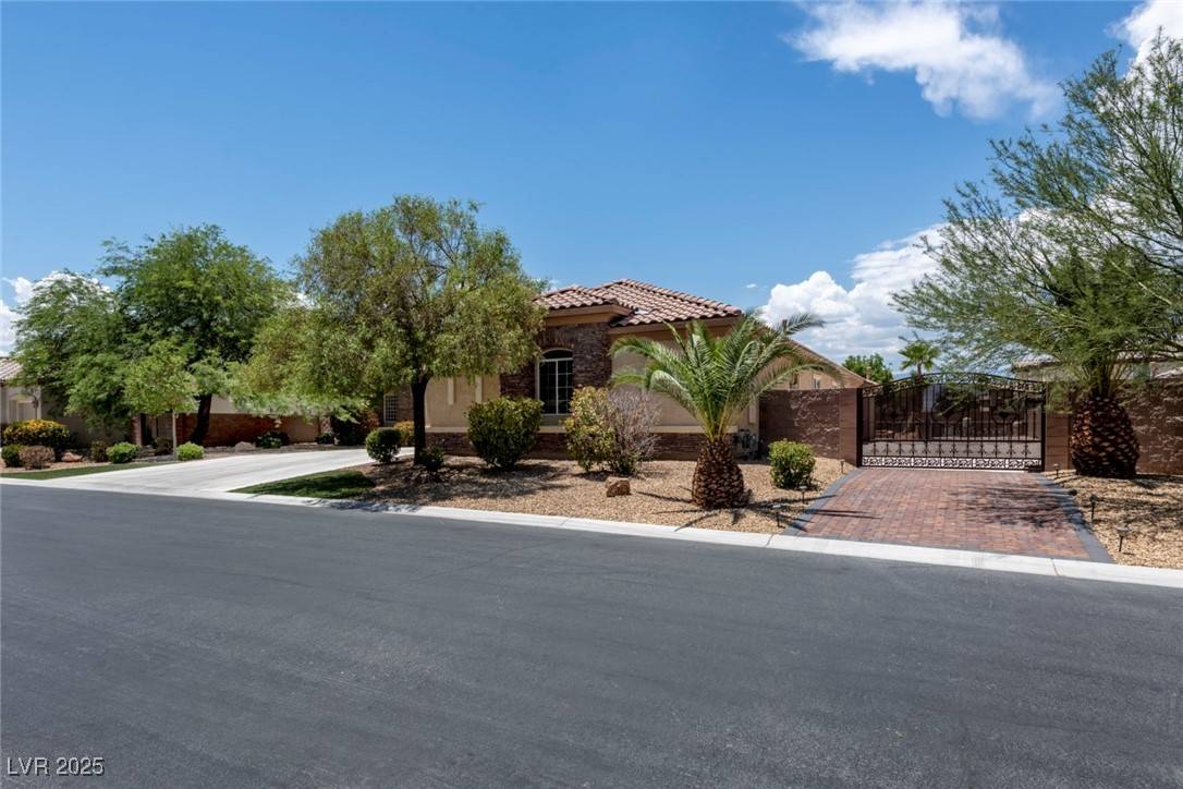 Las Vegas, NV 89131,7561 Prancing Pony CT