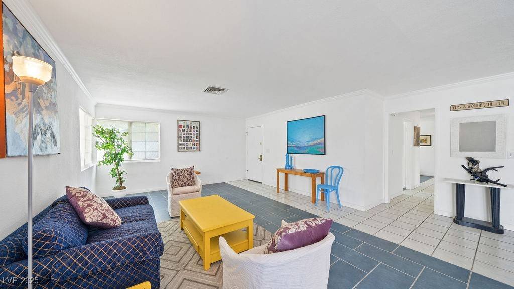 Las Vegas, NV 89103,6726 Ledgewood DR