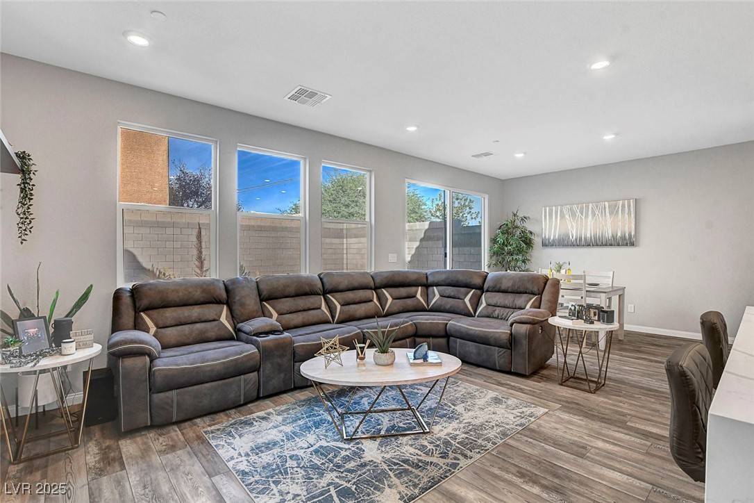 Las Vegas, NV 89178,9255 Jade Lagoon ST