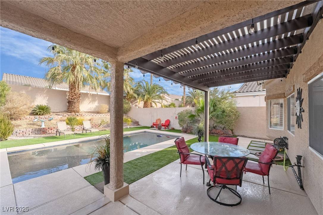 Henderson, NV 89052,2144 Paganini AVE