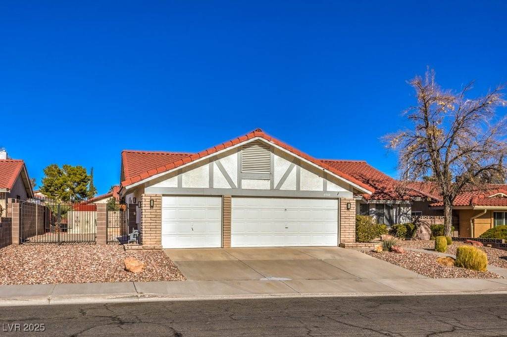Las Vegas, NV 89117,8608 Alfano CT