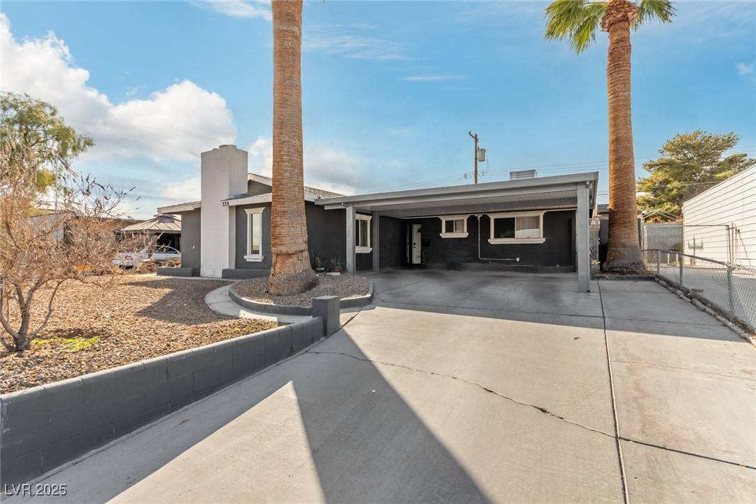 Las Vegas, NV 89107,232 Colleen DR