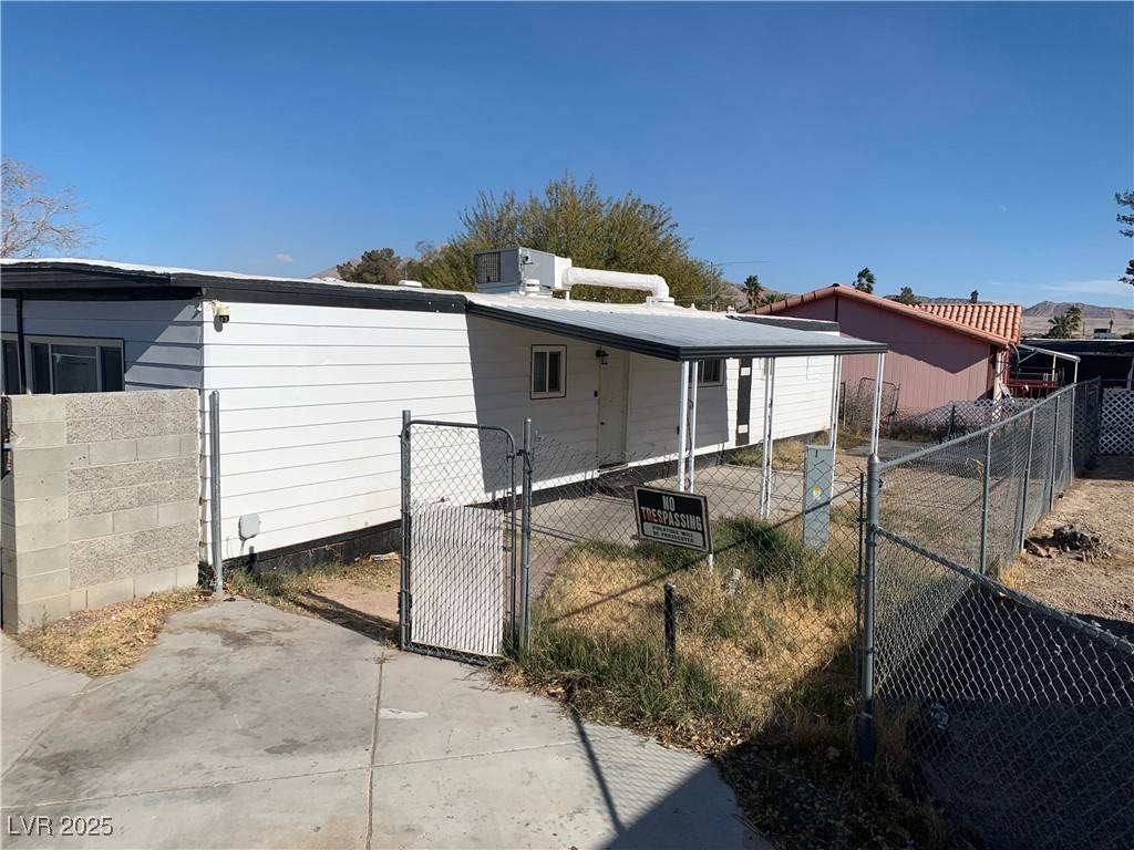 Las Vegas, NV 89142,2866 Green Tree AVE