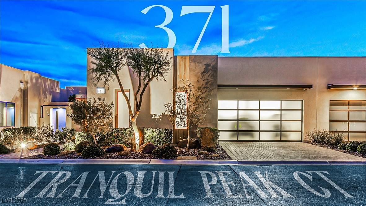 Henderson, NV 89012,371 Tranquil Peak CT