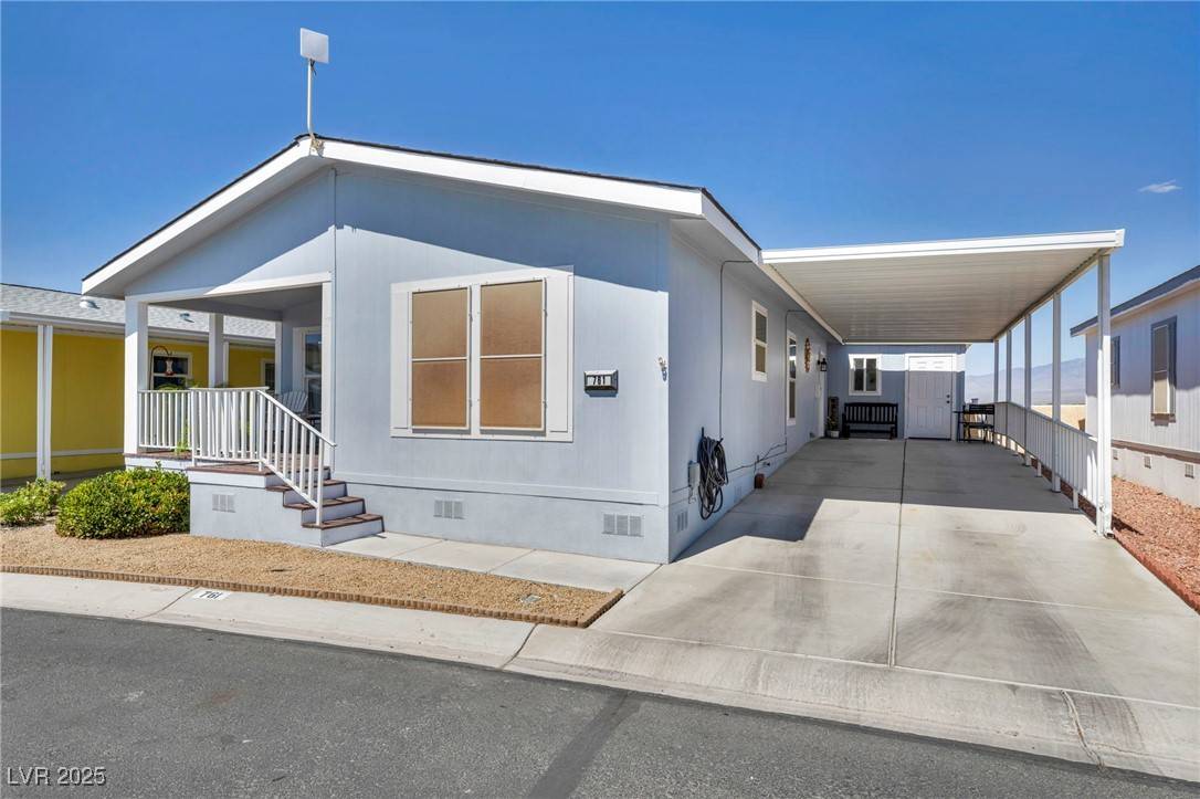 Pahrump, NV 89048,761 Montecito DR