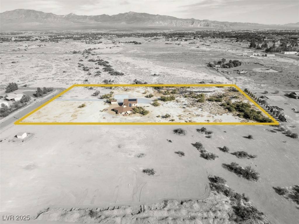 Pahrump, NV 89060,3281 Mark RD