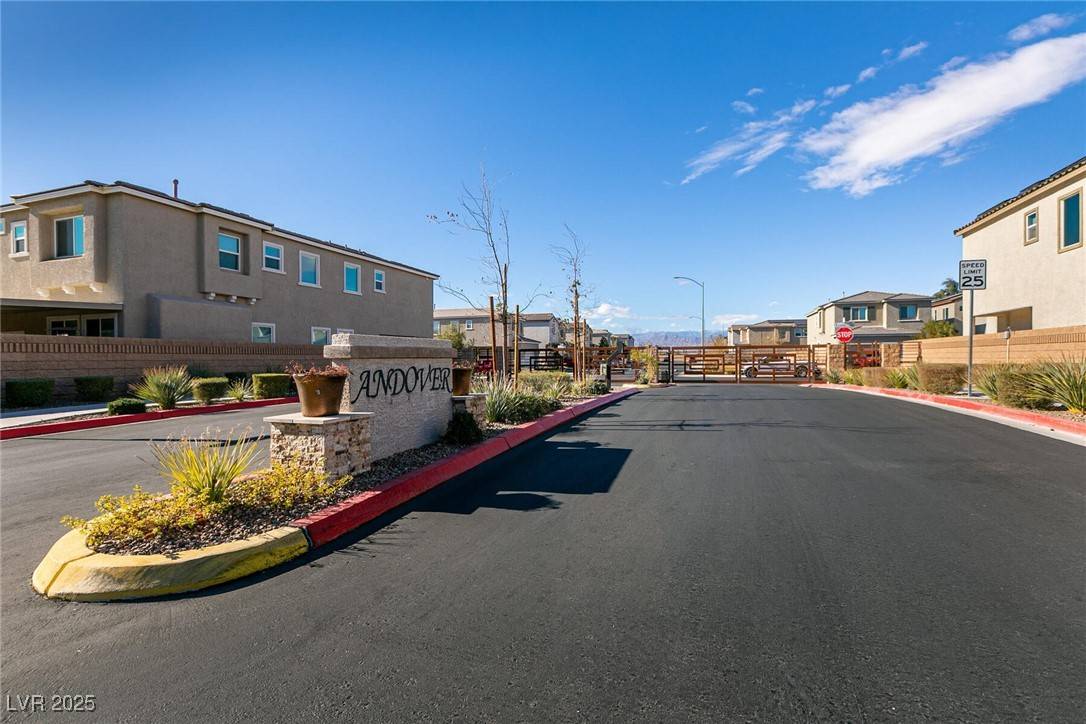 North Las Vegas, NV 89086,6642 Evander ST