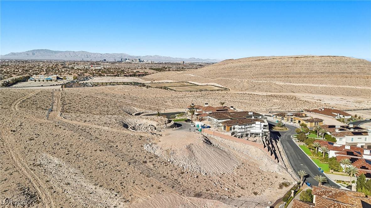 Las Vegas, NV 89141,2 Shadow Canyon CT