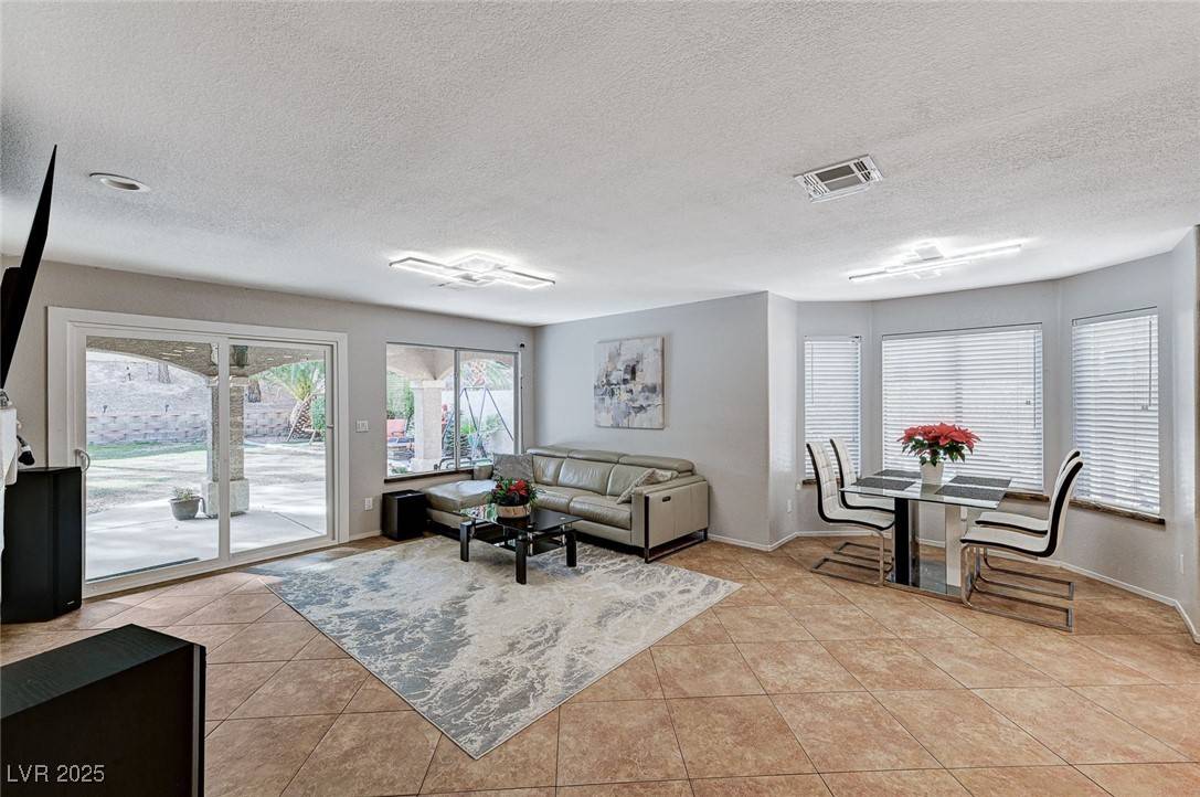 Las Vegas, NV 89134,2121 Crestline Falls PL