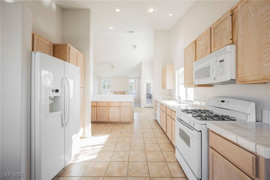 Las Vegas, NV 89149,5436 Red Sun DR
