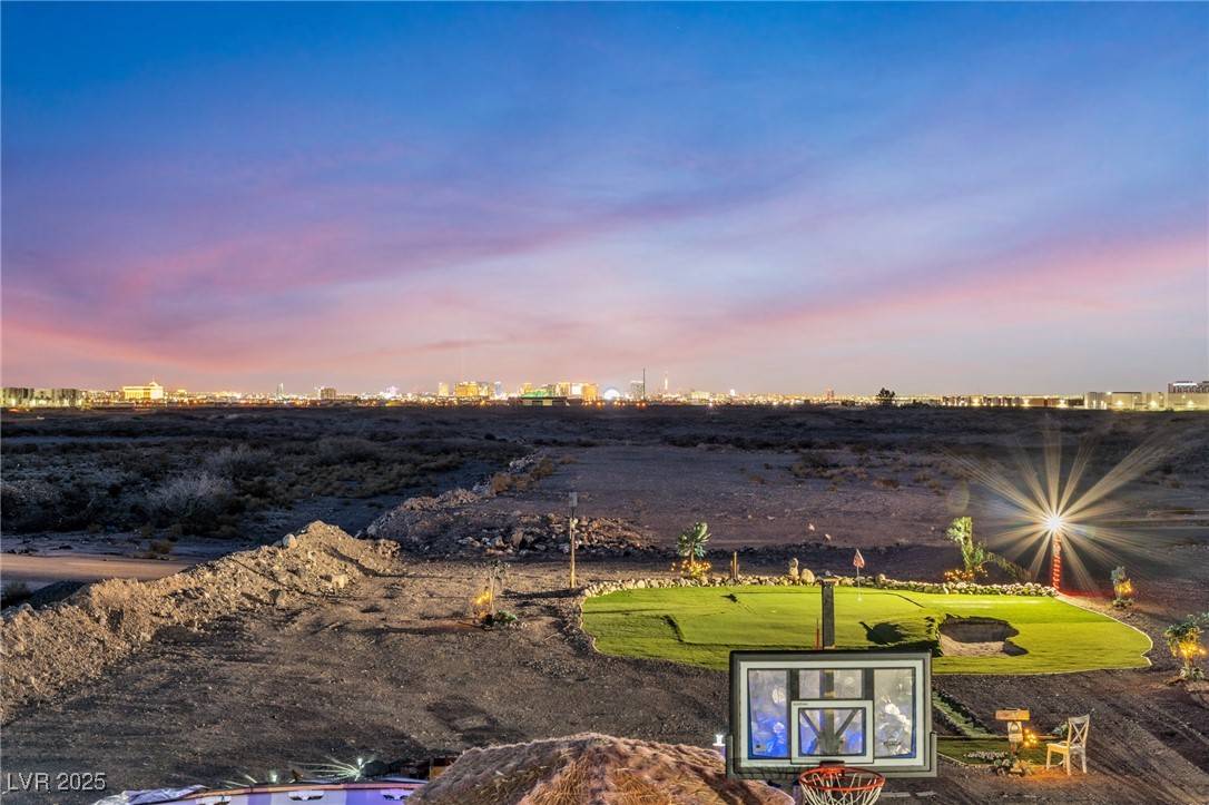 Henderson, NV 89044,12745 Fairfield AVE