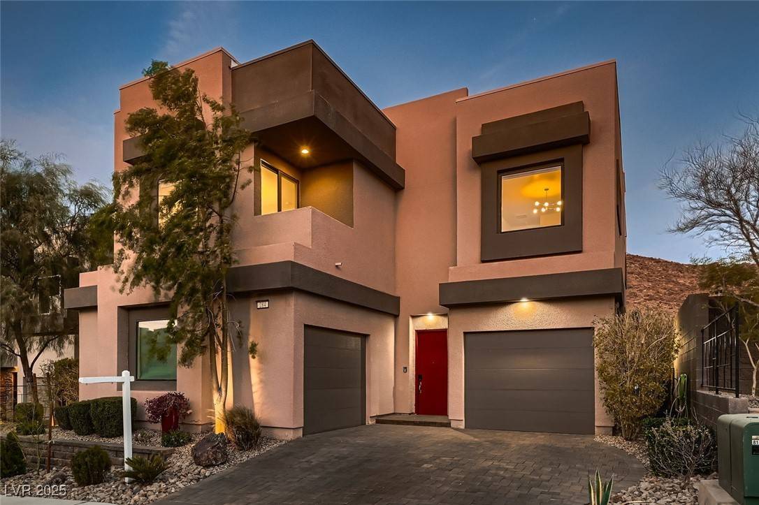 Henderson, NV 89012,284 Crimson Edge ST