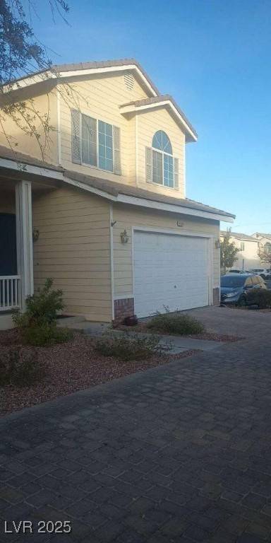 Las Vegas, NV 89183,1529 Tillman Falls AVE