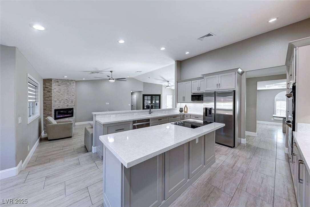 Las Vegas, NV 89129,4620 Clay Peak DR