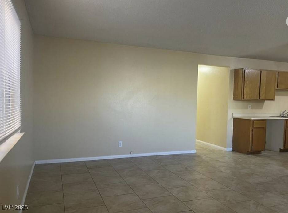 Las Vegas, NV 89156,6941 Appleton DR
