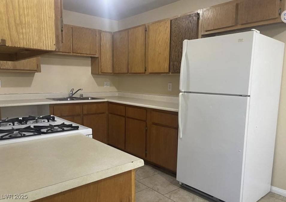 Las Vegas, NV 89156,6941 Appleton DR