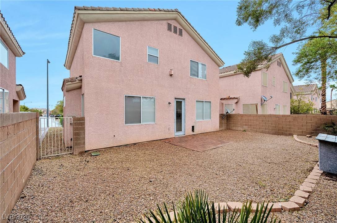 Las Vegas, NV 89148,9247 Tulip Trestle AVE