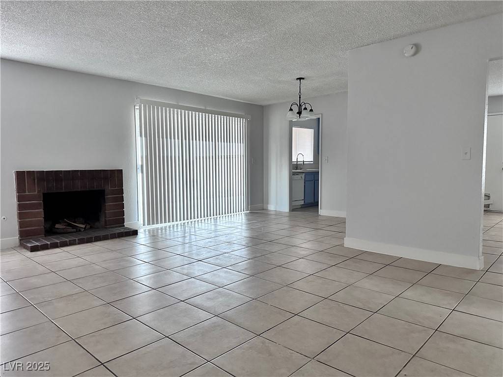 Las Vegas, NV 89147,7130 Mountain Moss DR