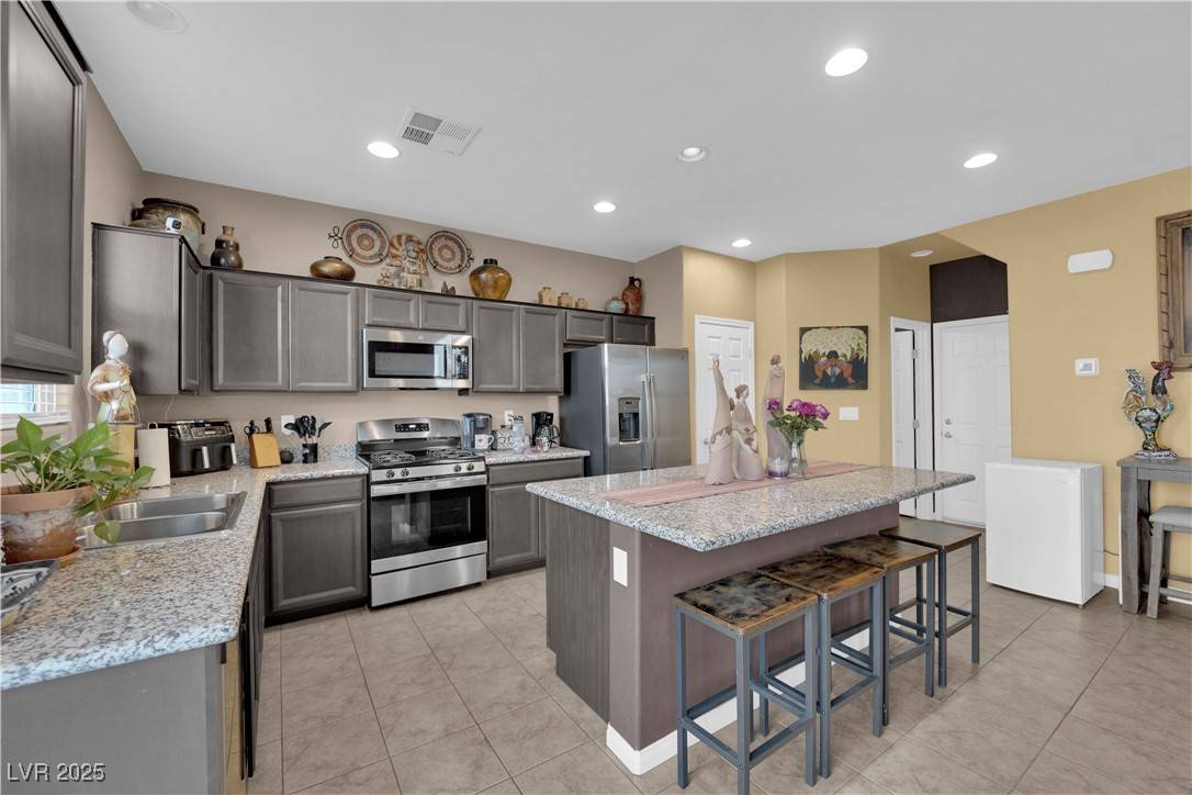 North Las Vegas, NV 89081,4823 Kinworthy ST