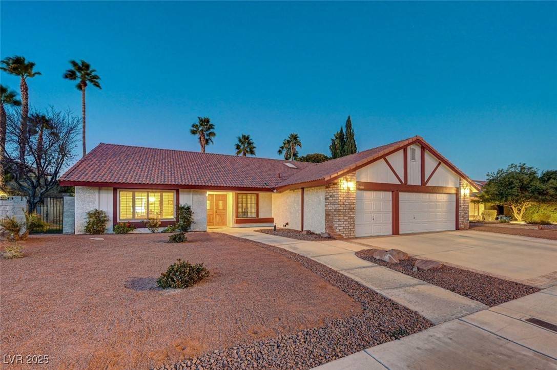 Las Vegas, NV 89146,6466 Scotch Pine CIR