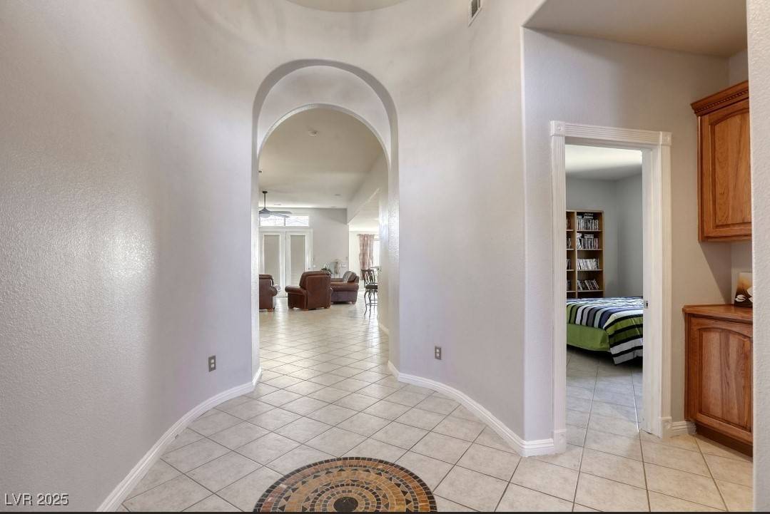 Henderson, NV 89015,869 Ashford WAY