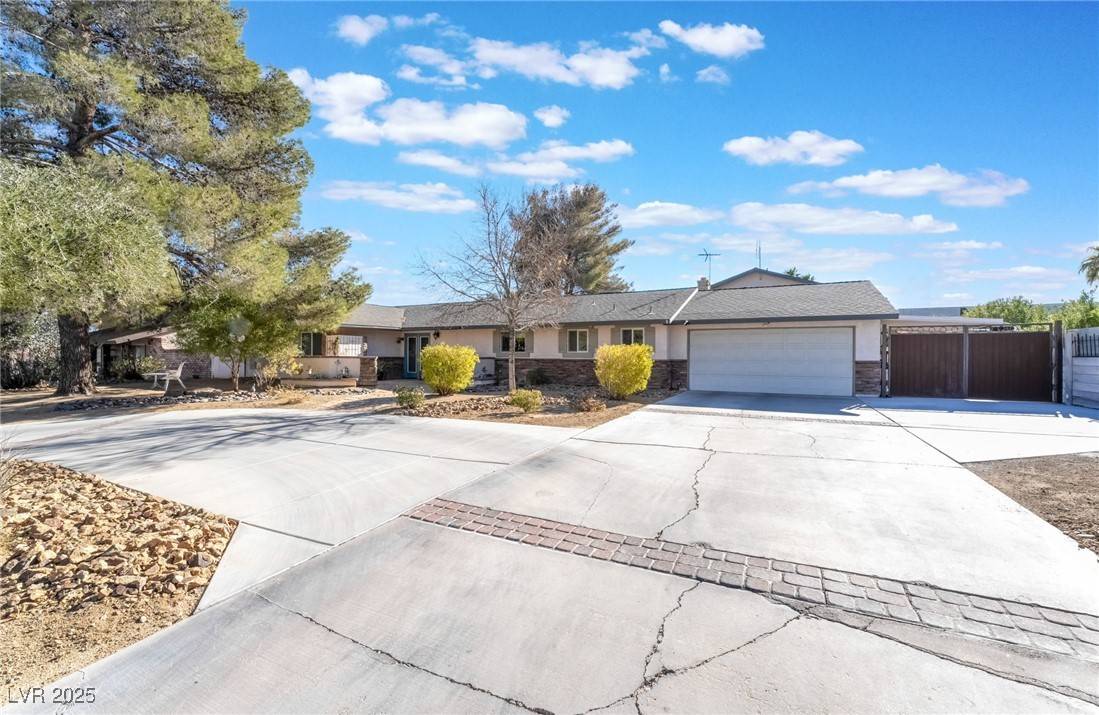 Las Vegas, NV 89146,6377 Concho LN